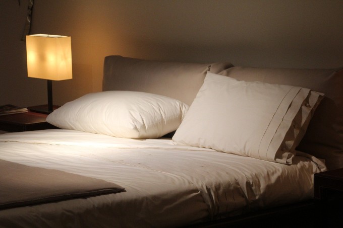 快眠方法-寝室の暗さ